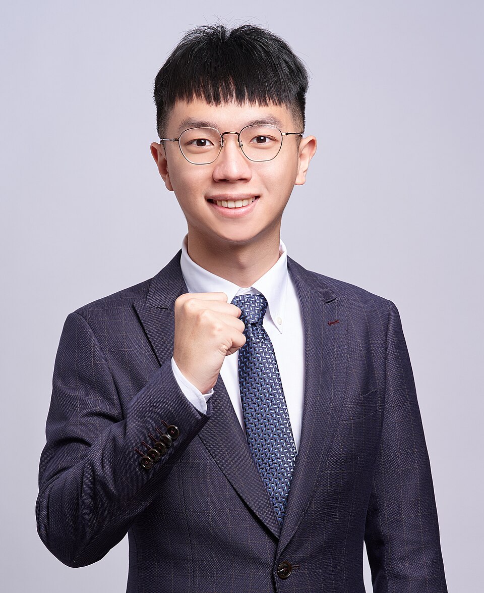 李冠霖政治人物