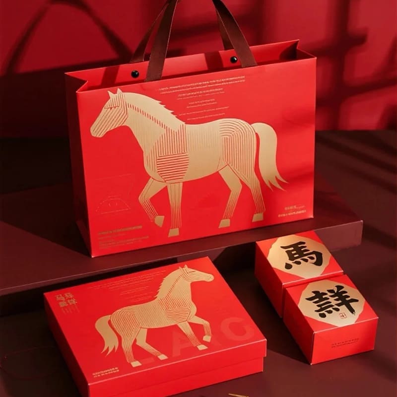 Packaging box manufacturer offer holiday gift boxes and festive red gift box customizable